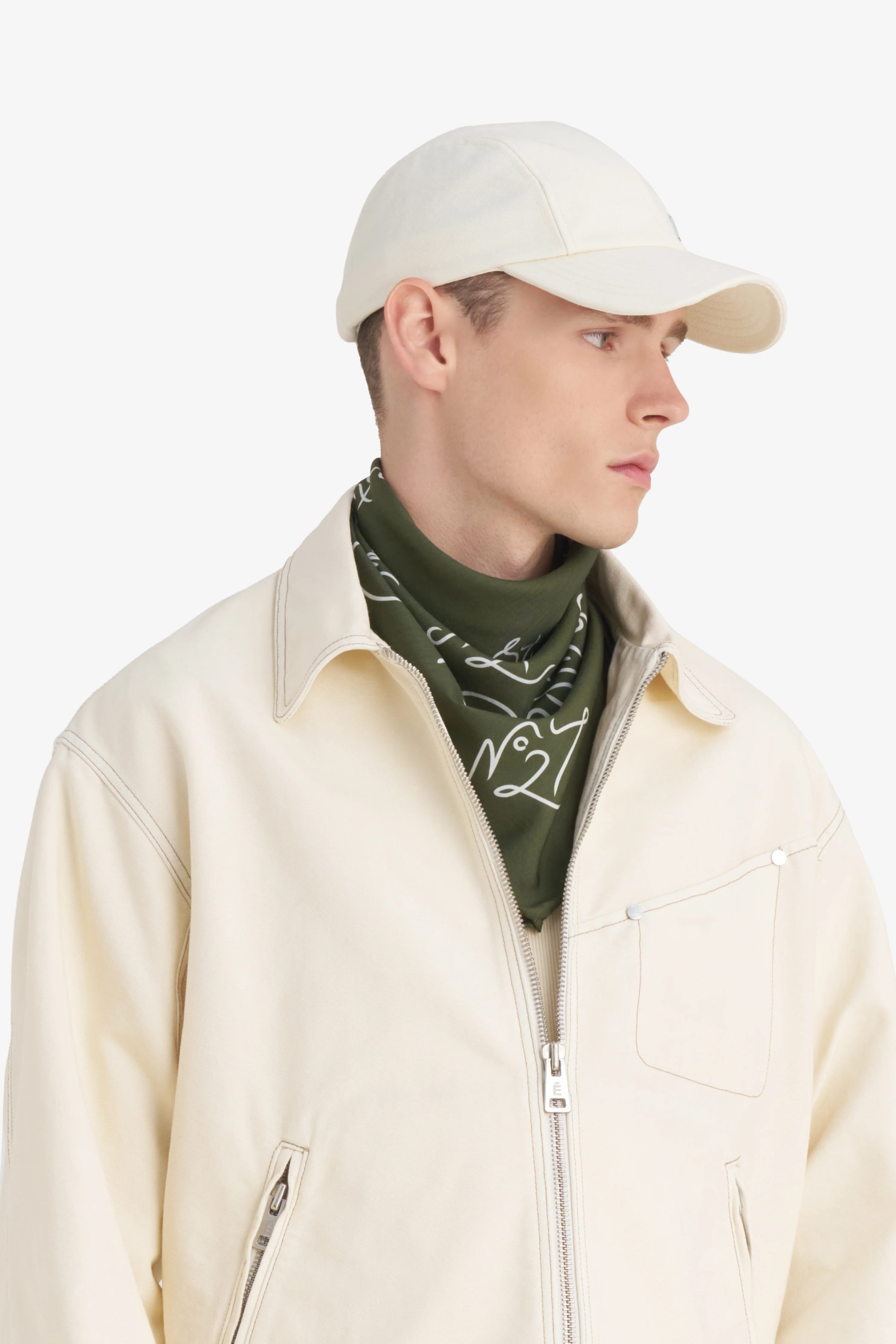 BANDANA ESTABLISHED - Image 3