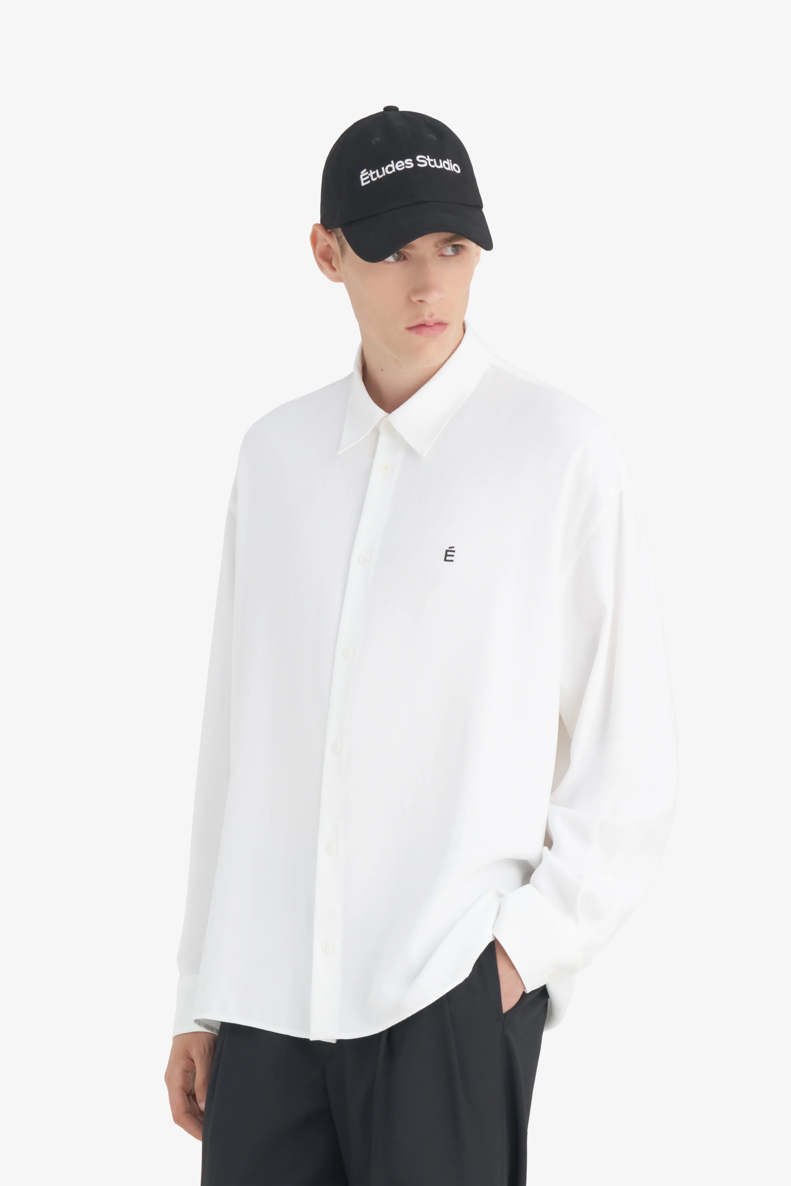 OVERSIZED SHIRT É - WHITE - Image 4