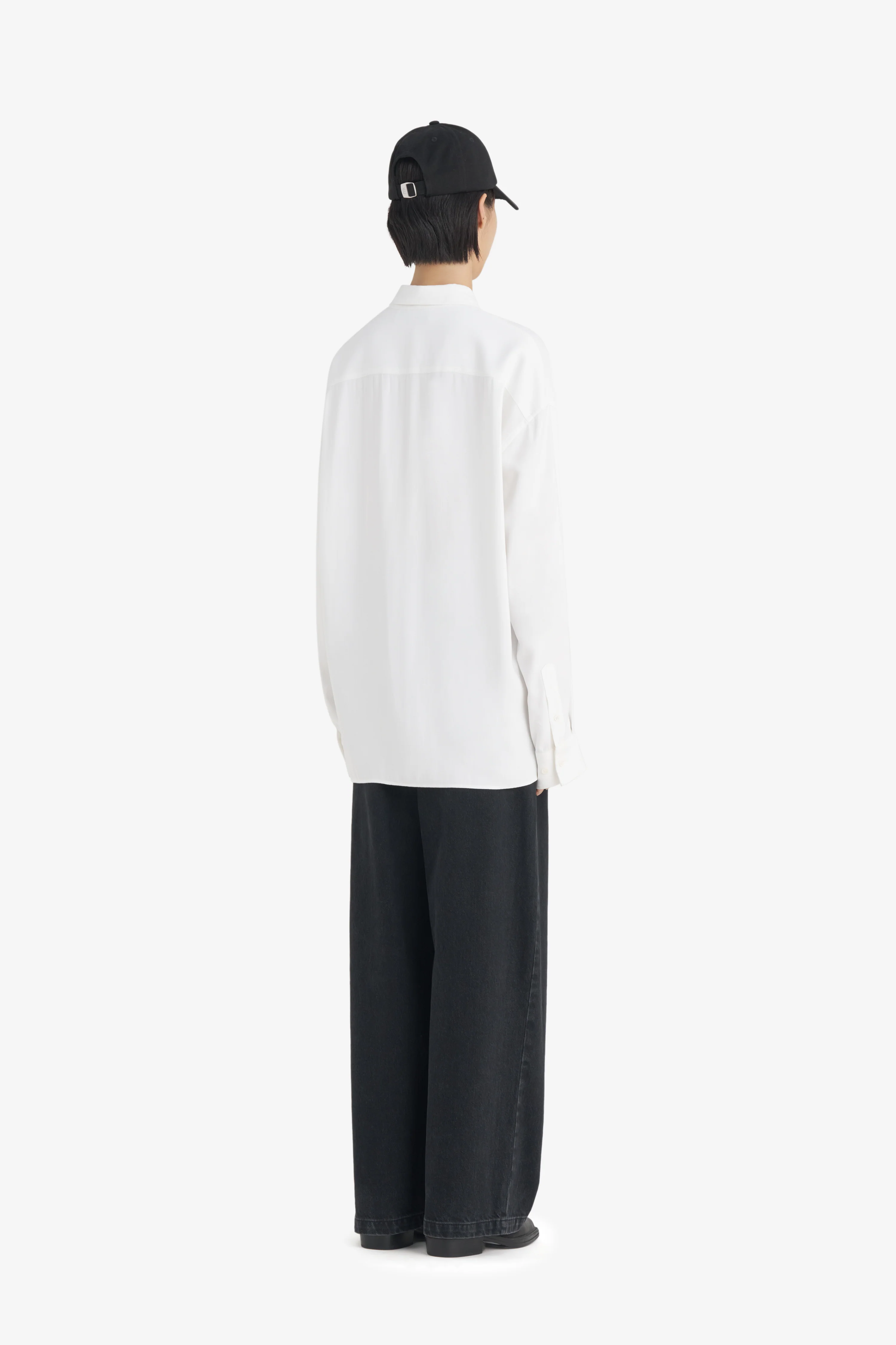 OVERSIZED SHIRT É - WHITE - Image 8